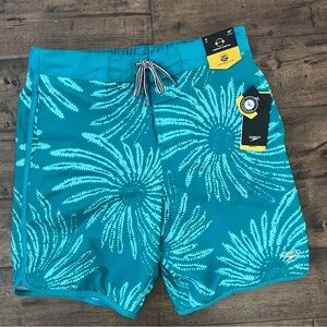 NWT Comfort Stretch Green Flower Speedo Swim Trunks